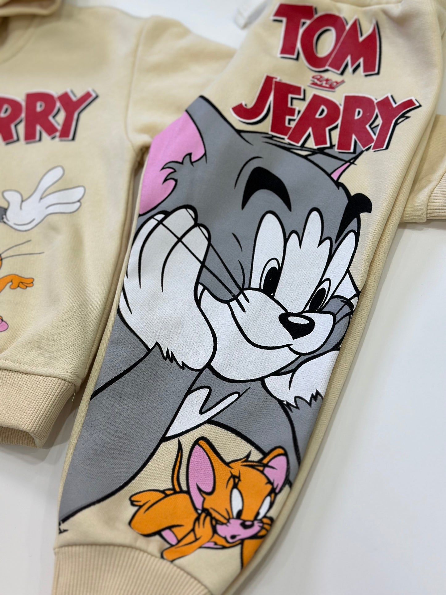 Erkek çocuk tom&jerry baskılı kapüşonlu eşofman takımı